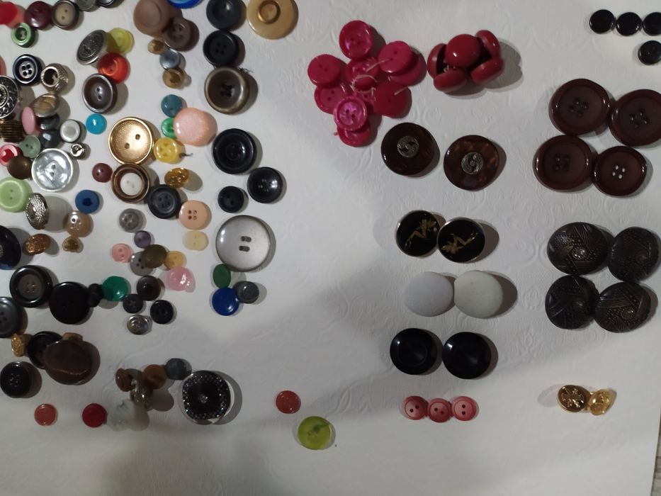 Пуговицы ґудзики пряжки