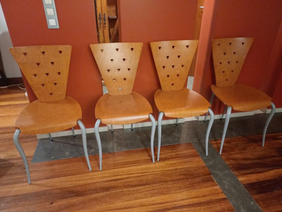 Conjunto de 4 cadeiras