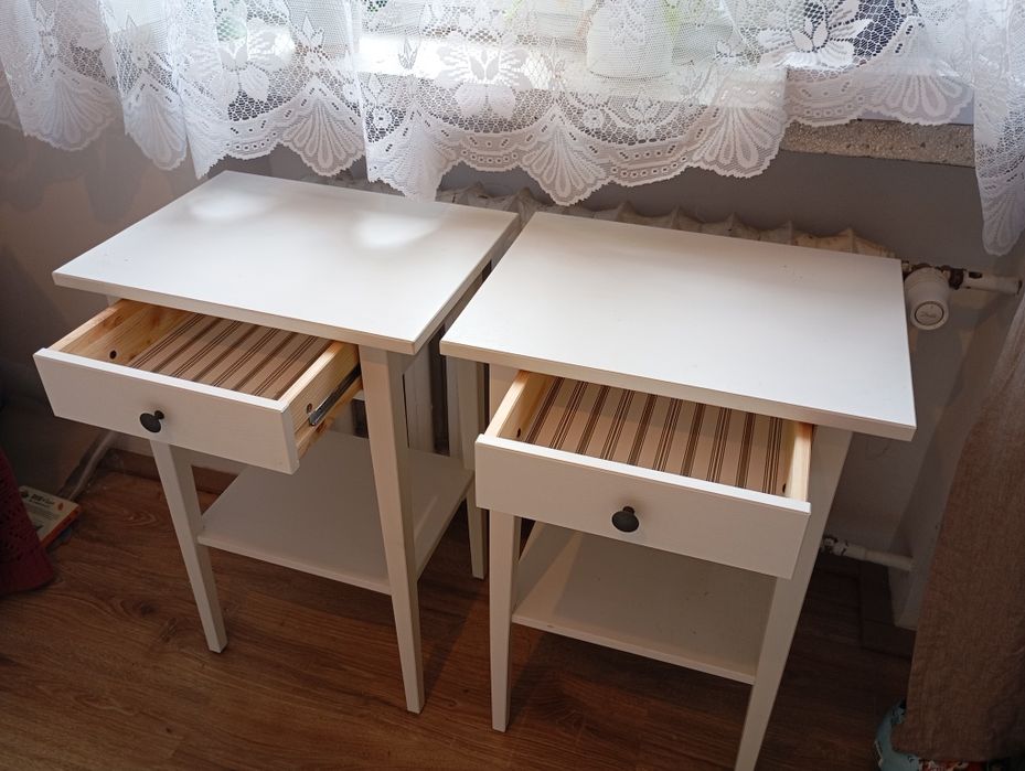Stoliki nocne Hemnes biała bejca sosna Ikea
