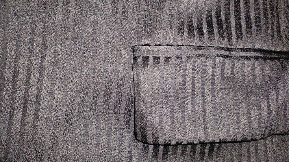 Garnitur męski czarny w paski / prążki r. 170 - 175 cm