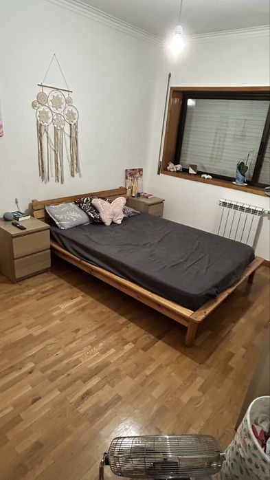 Cama de casal com colcháo 140x180