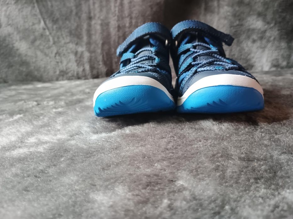Sandałki dziecięce unisex Superfit 29