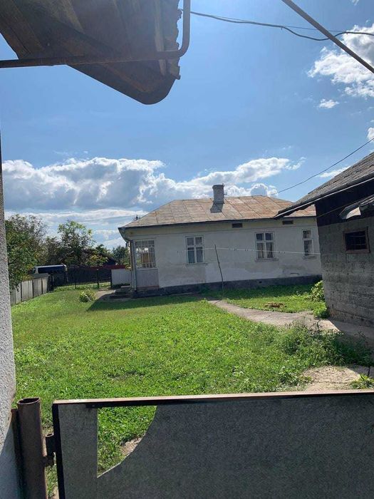 Продаж будинку в с. Підпечари.