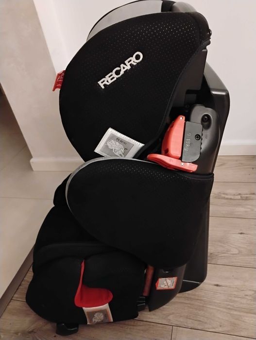 Fotelik samochodowy Recaro Young Sport 9-36 kg