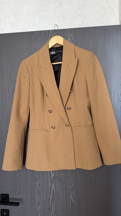 Пиджак женский классический zara