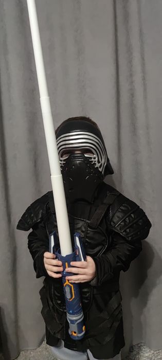 Зіркові війни, людина павук, залізна, Маршал, Бетмен, халк