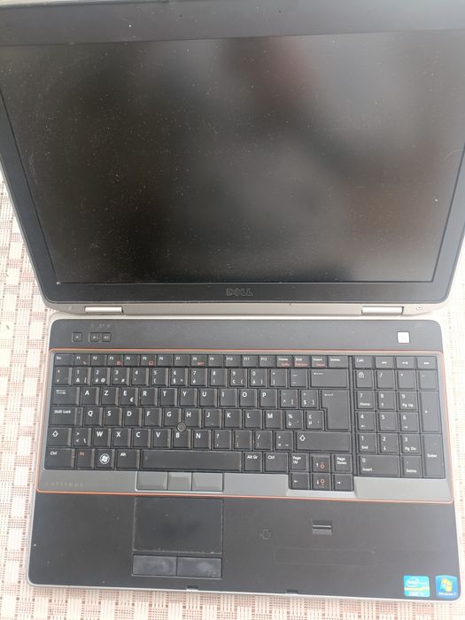 Ноутбук Dell Latitude E6520 Intel Core i5-2520M 4gb ram
