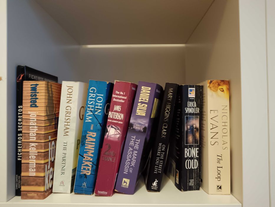 Mais livros em bom estado