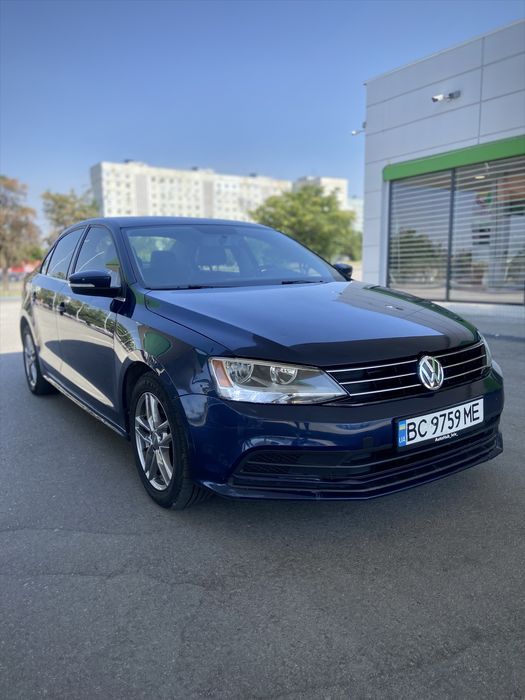 Volkswagen Jetta 1.8 турбо бензин
