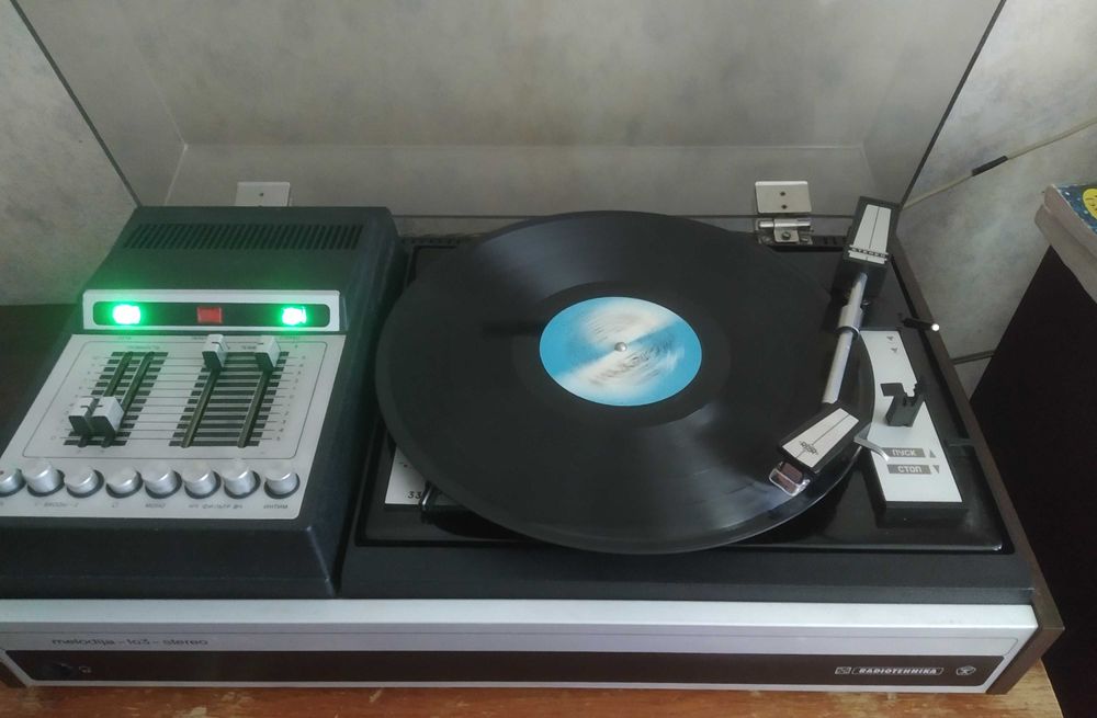 Мелодия 103 М-стерео