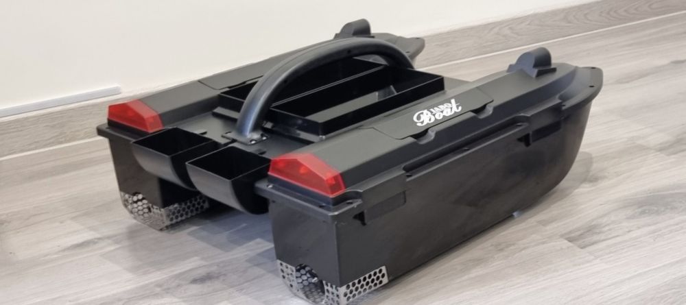 Łódka zanętowa Jabo 5CG Gps Autopilot Echosonda Menu.PL