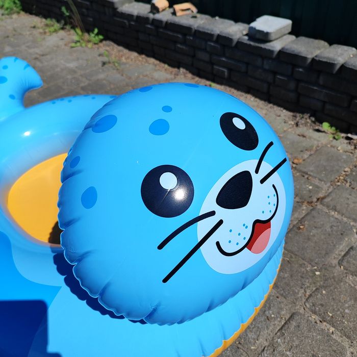 Дитячий надувний плот