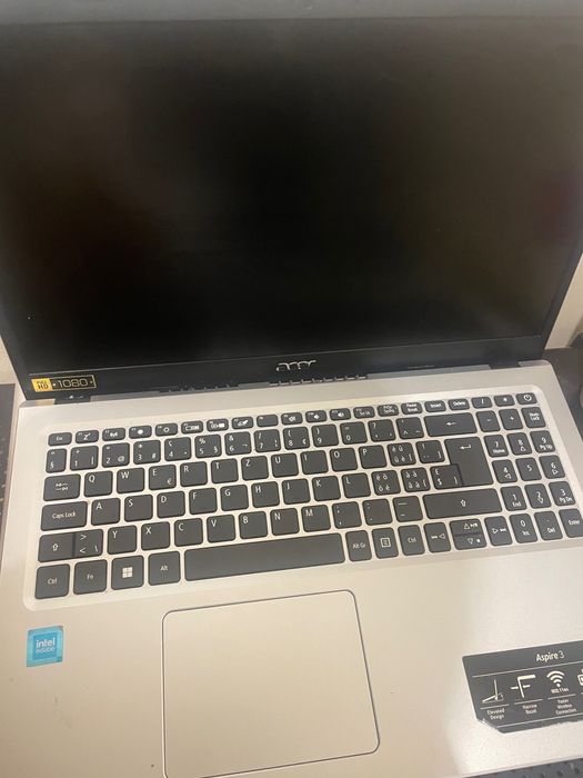 Computador portátil acer