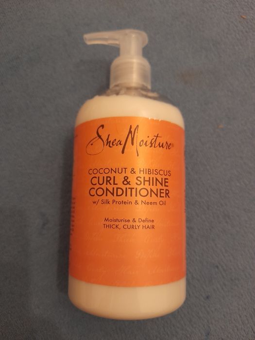 Shea Moisture Coconut& Hibiscus Curl&Shine -Odżywka do włosów grubych