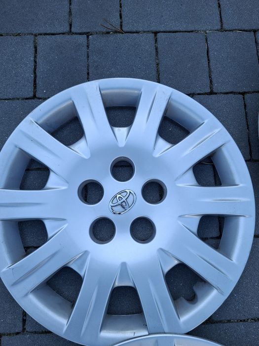 Kołpaków toyota avensis 16 cali oryginał