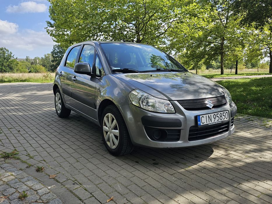 Suzuki SX4