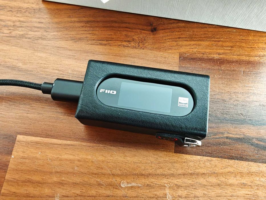 FiiO KA15 (czarny) DAC/AMP 2 x CS43198