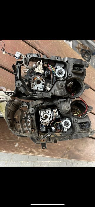 Bmw e91 lift lampy xenon przod uszkodzone