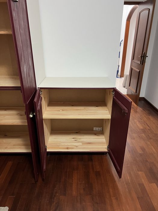 Móveis IKEA em Pinus Maciço | Módulos de Arrumação