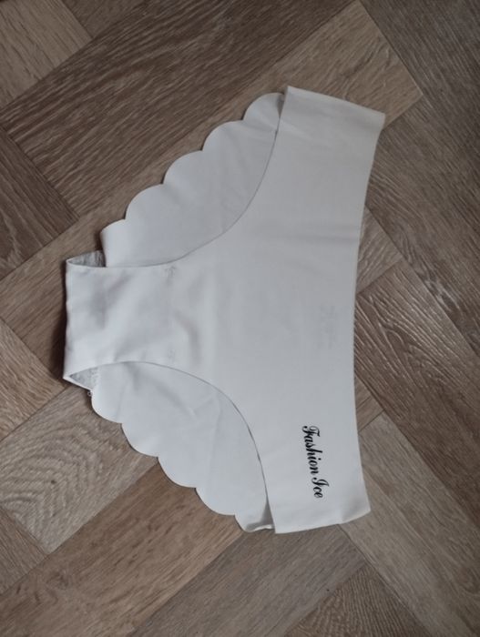 Бесшовные трусики XL