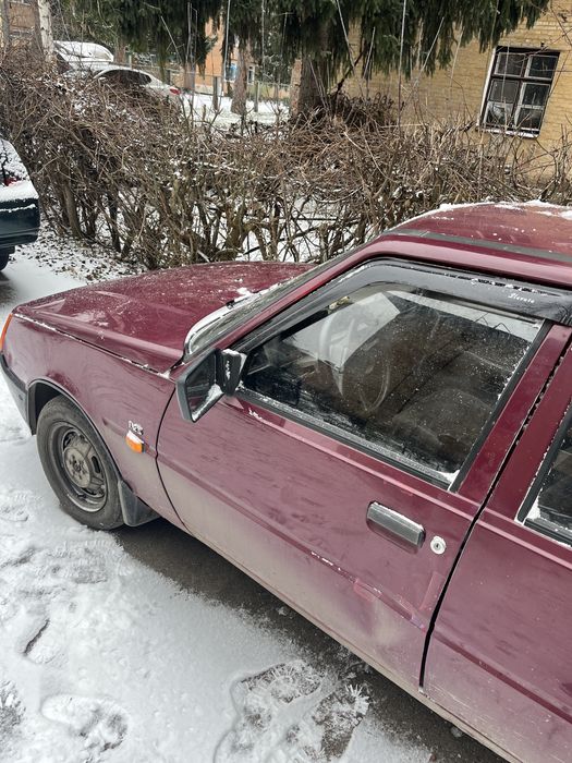 Продам таврію славута