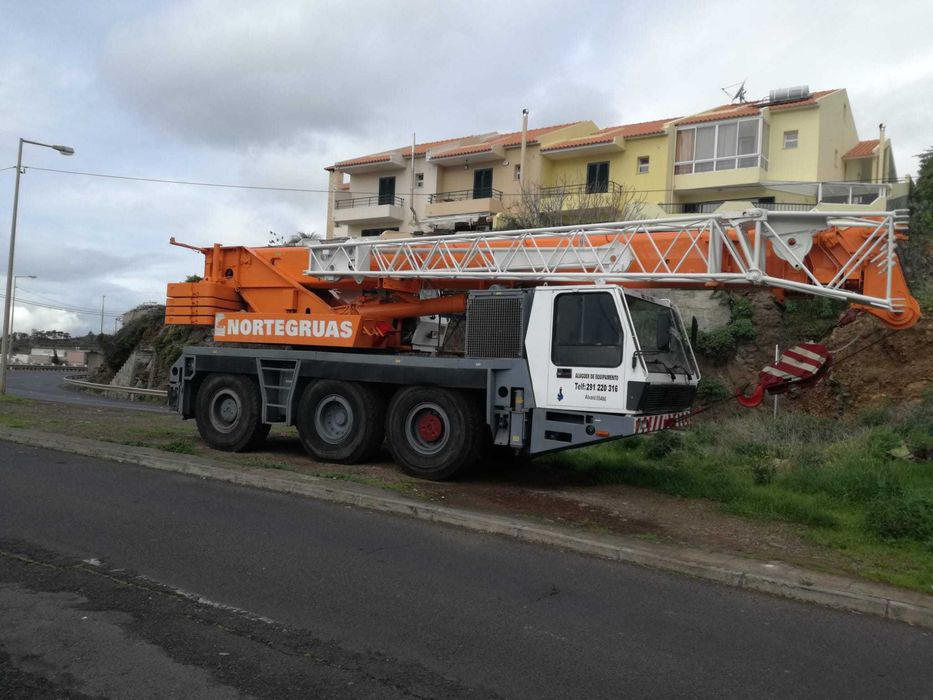 Grua Móvel Krupp KMK 3045 – 45t – All-Terrain – Funchal