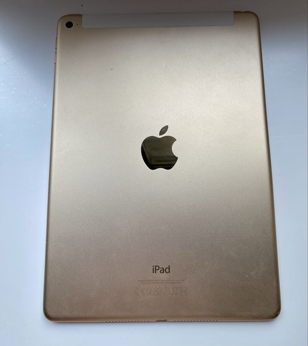 Планшет  Apple