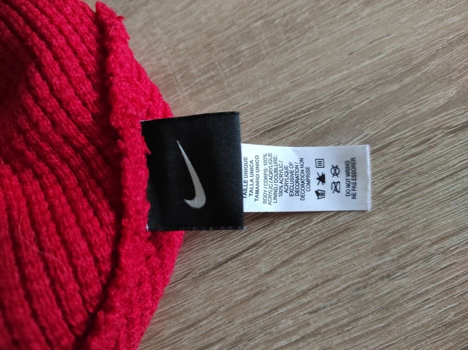 Czapka Nike Canada one size czerwona
