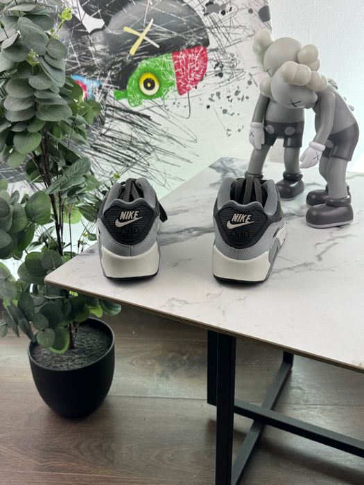 Кросівки Nike Air Max 90 36 розмір Е17289