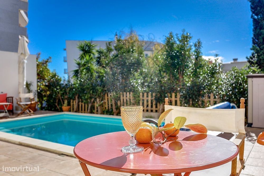 Moradia T4 para venda