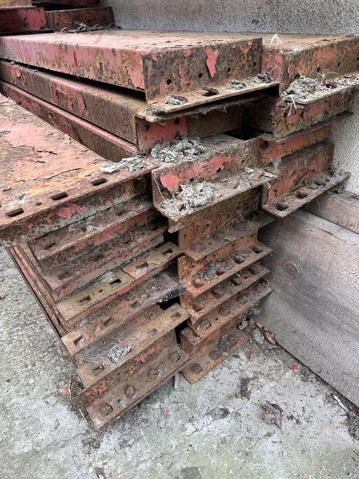 Regal magazynowy poprxeczki