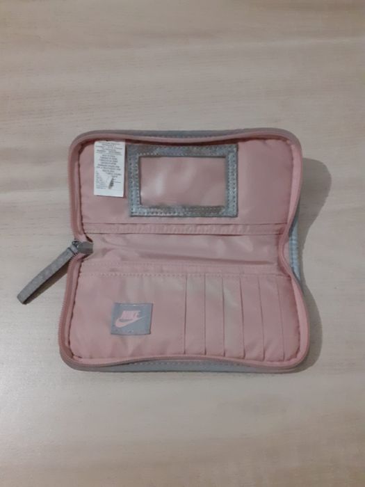 Carteira Nike Cinzenta
