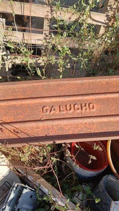 Caixa de trator galucho 1300