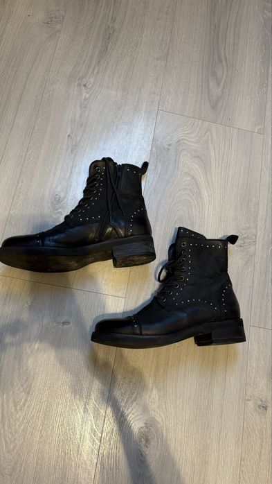 Skórzane botki Venezia r.39