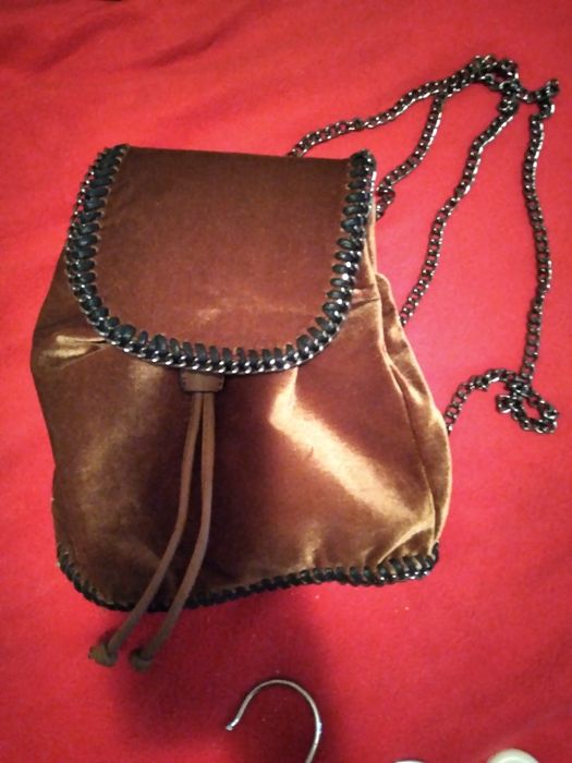 Mala de veludo castanha