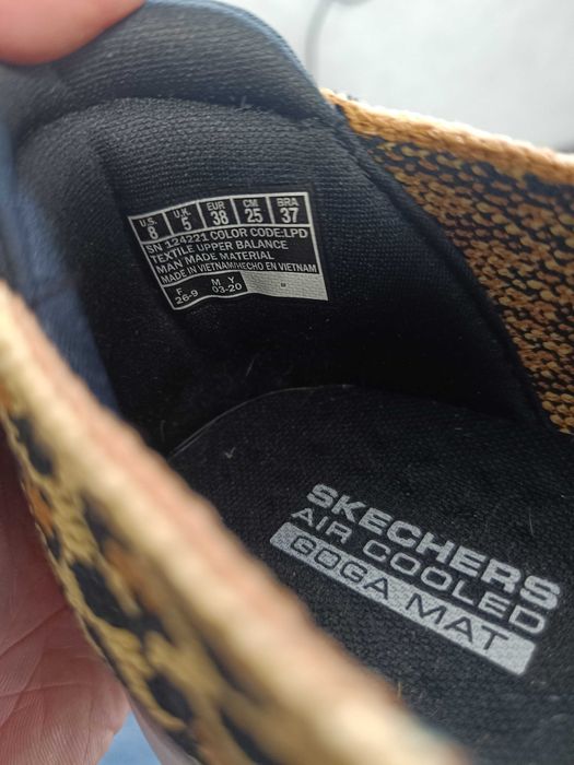 - Skechers Damen Go Walk 5