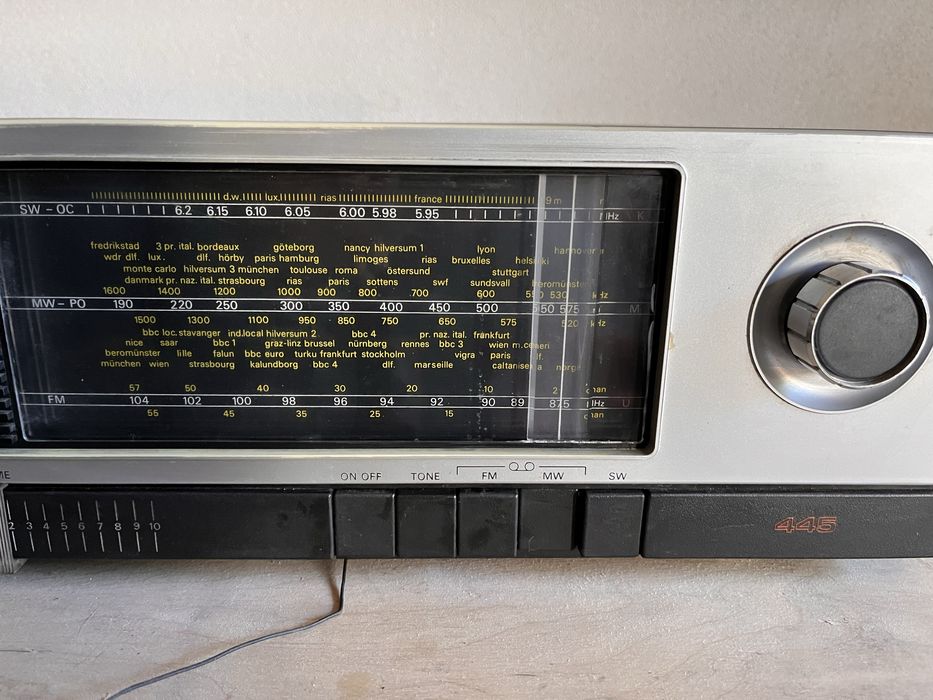 Radio Philips 445