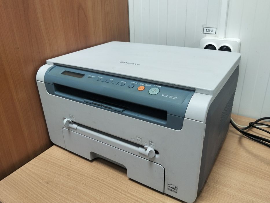 Принтер Samsung SCX-4220