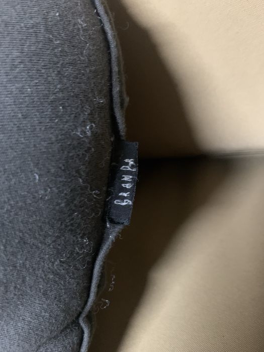 Almofada em forma de hipopótamo para quarto criança