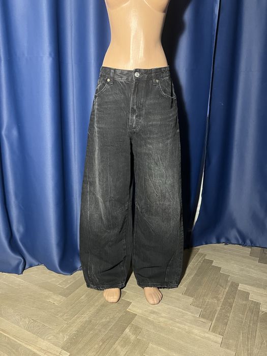 Джинсы женские чёрные Zara