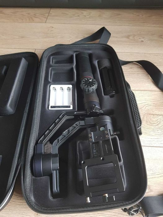 Gimbal - Zhiyun Crane 2 + walizka + tripod