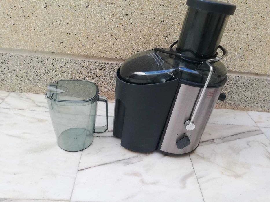 Maquina de fazer sumo \ centrifuga