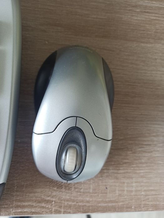 Computador com acessórios