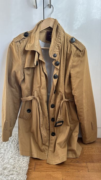 Trech coat caramelo