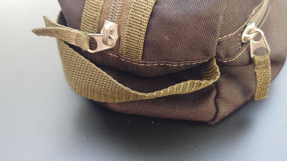 Kosmetyczka Adidas dwie komory na zamek