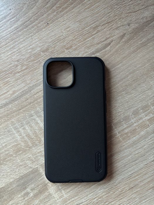 Продам чохол на iphone15