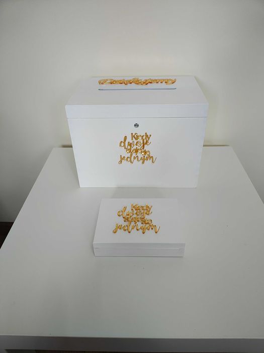 białe pudełko na obrączki skrzynka na koperty nowe złote dodatki ślub