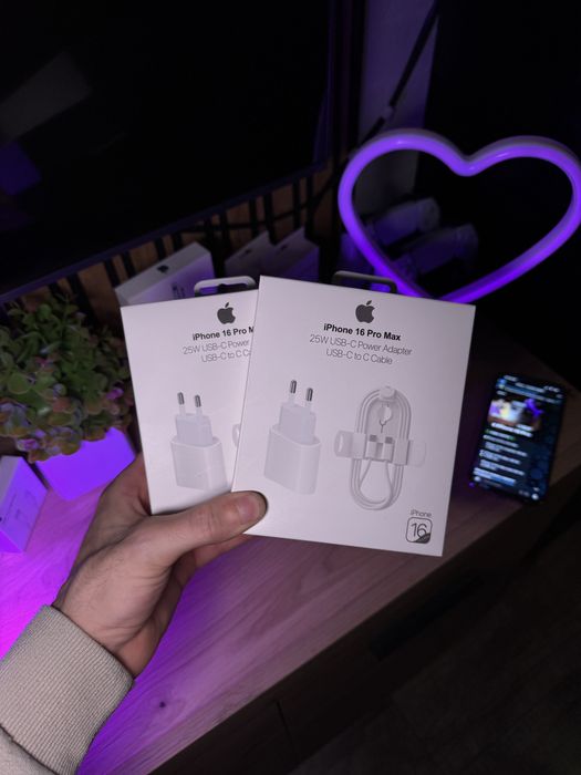 Блочок 25w + Кабель Type C/Lightning • Швидкісна зарядка для iPhone