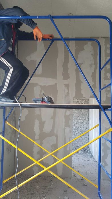 Подмость маляра, підмостки Мастерок , бебик