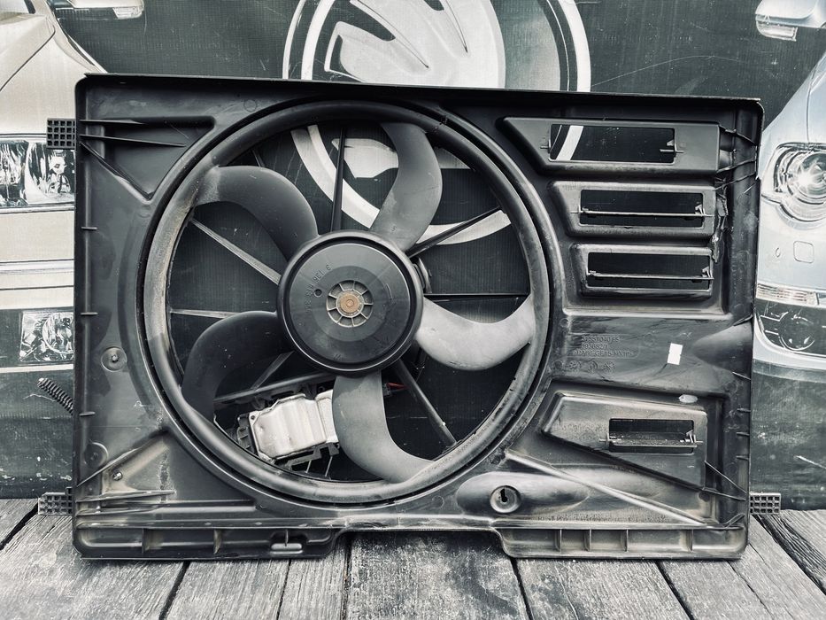 Вентилятор Форд Фокус 3 Диффузор Ford Focus 3 Охолодження Mk3 Розборка